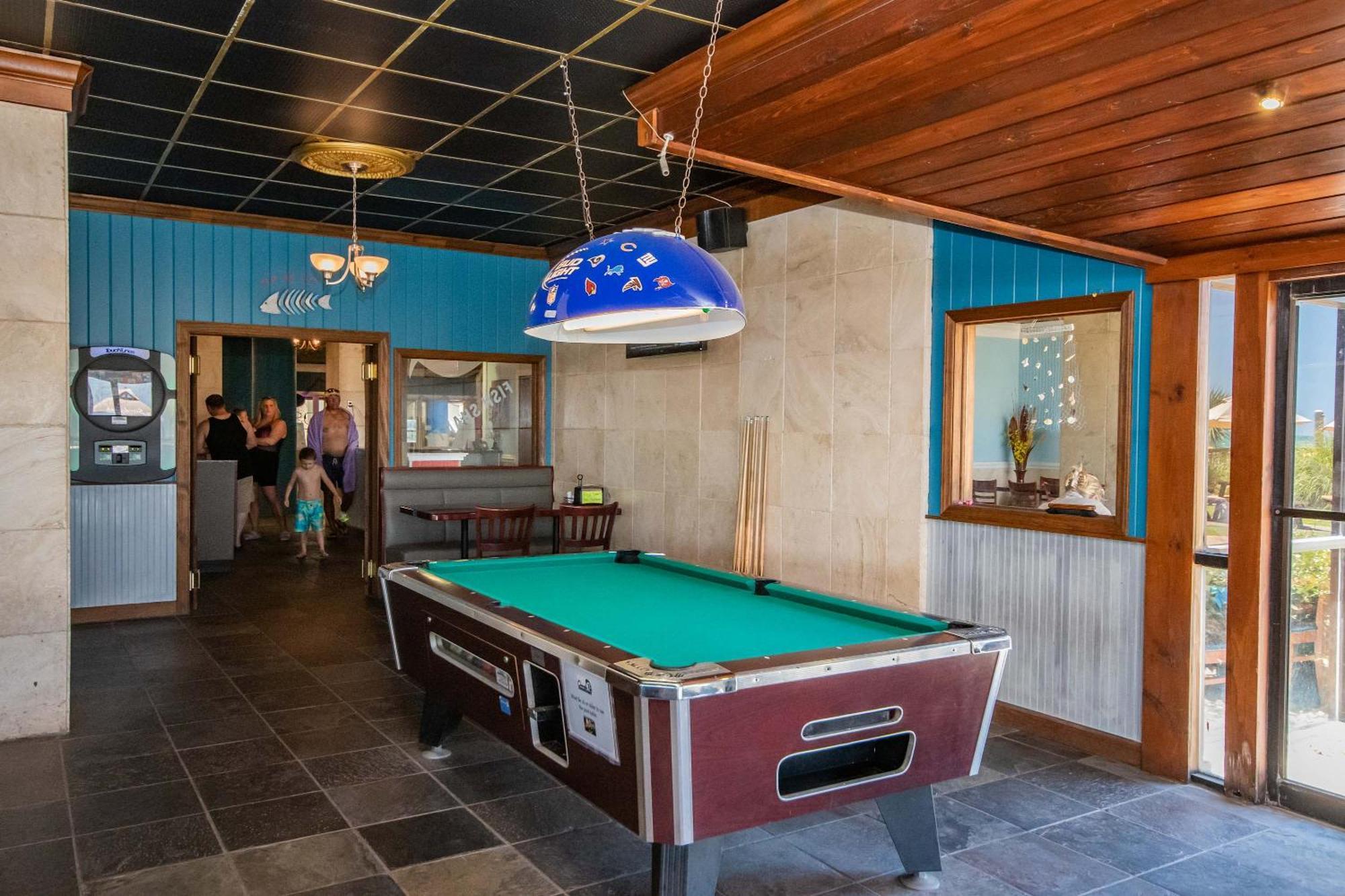 *updated Family Escape*pools, Hot Tubs, Holiday home *