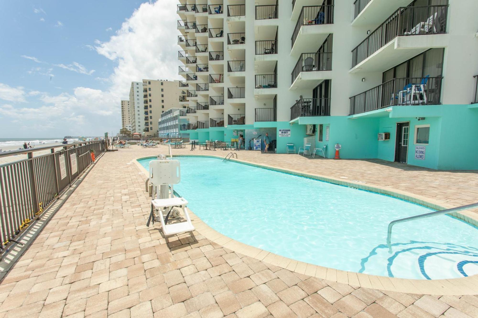 Royal Garden 401 Apartment *