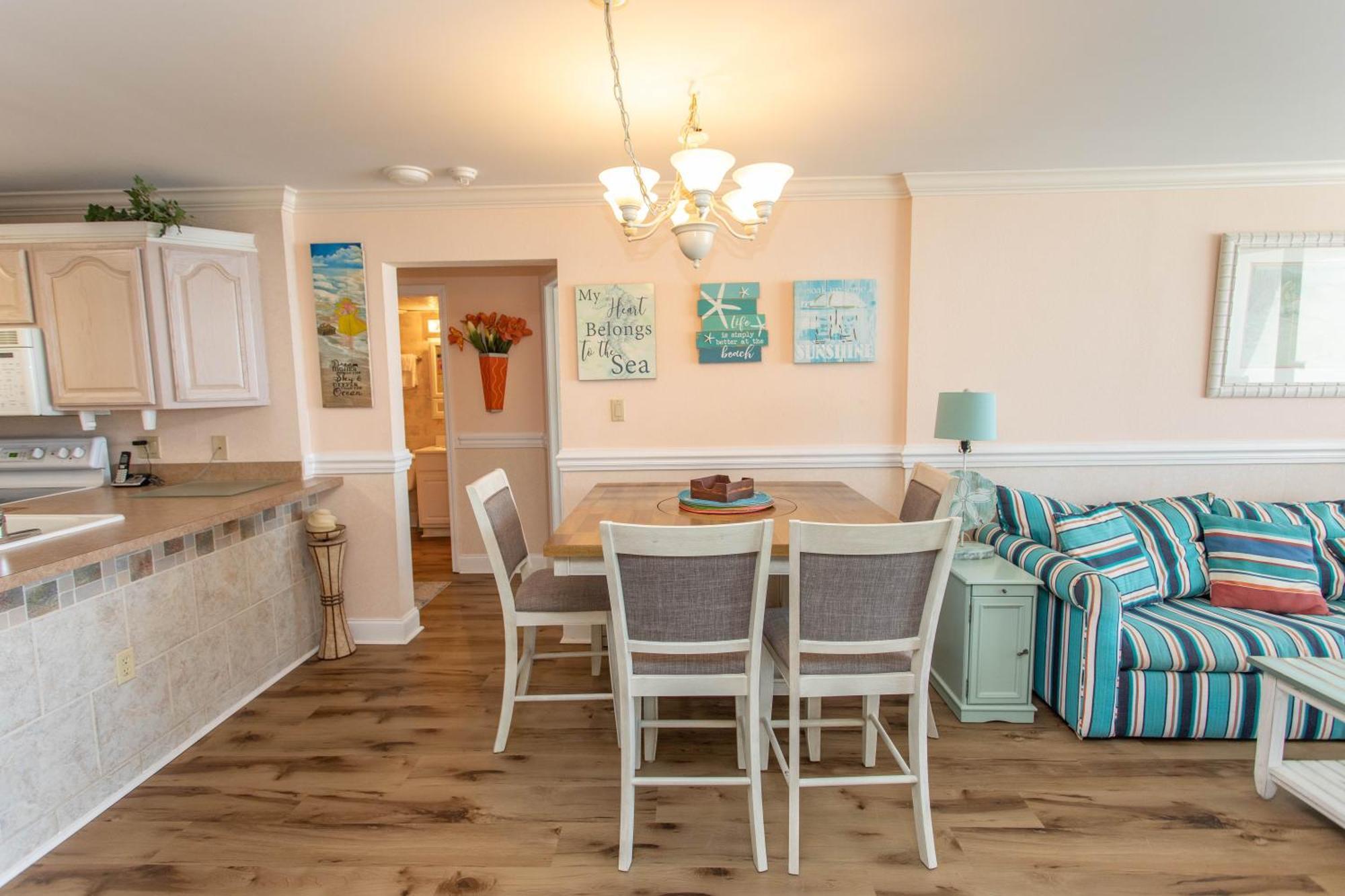 Royal Garden 401 Apartment *