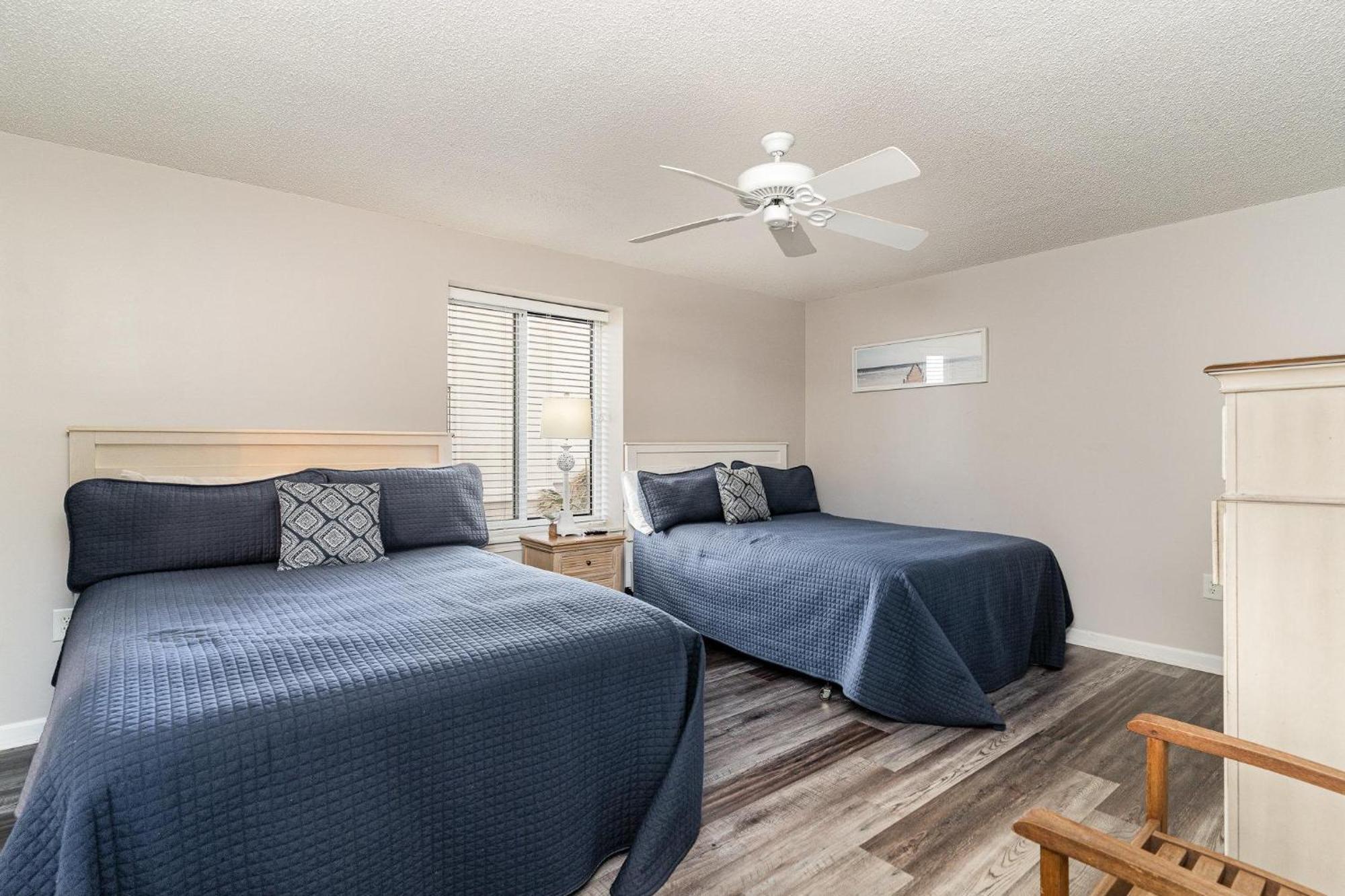 Holiday home Crescent Shores N - 105 - Oceanfront-crescent Section Myrtle Beach