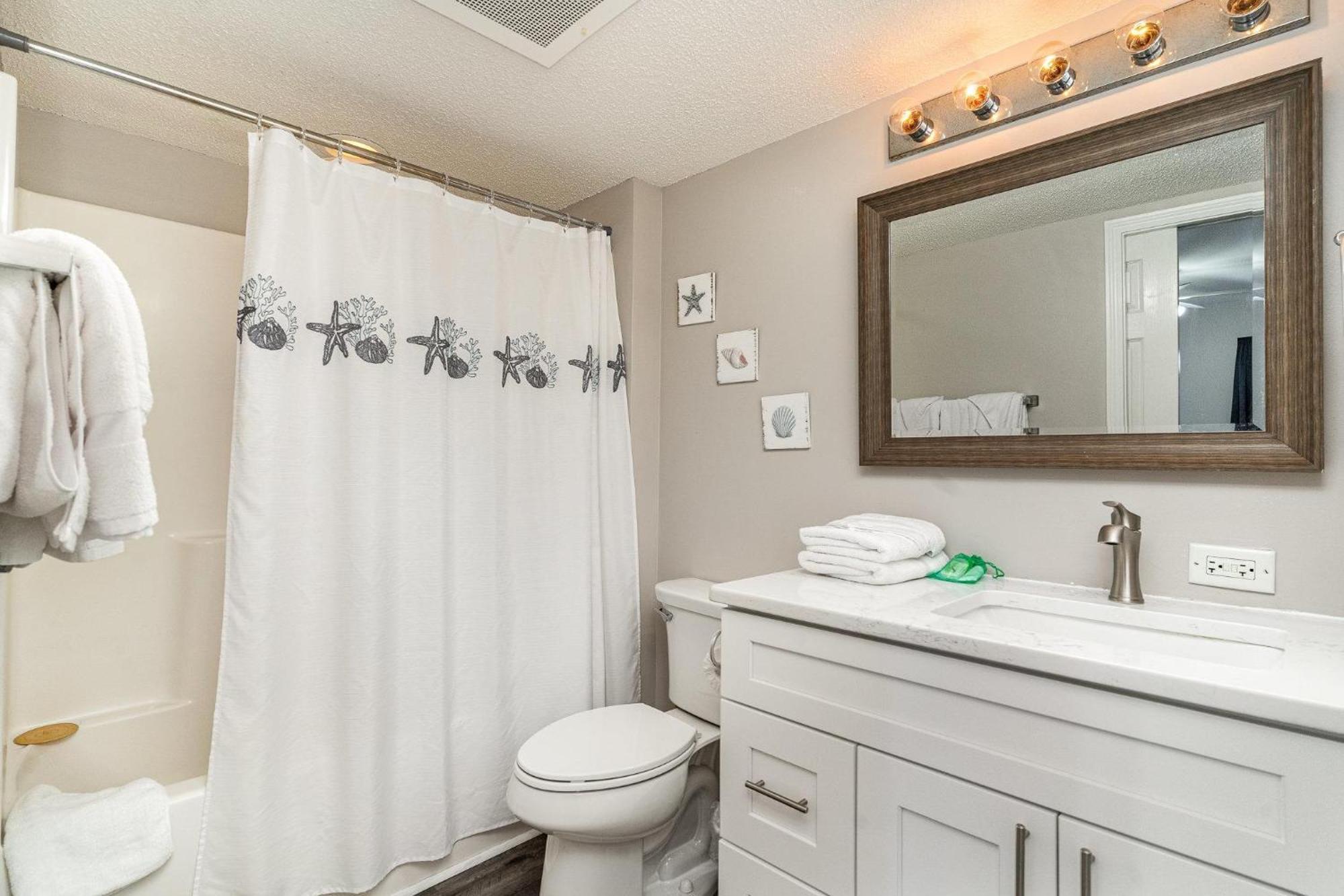 Crescent Shores N - 105 - Oceanfront-crescent Section Holiday home Myrtle Beach