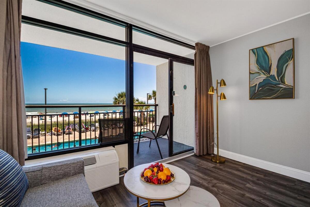 Modern Yet Classy Oceanfront In Landmark! 227 *