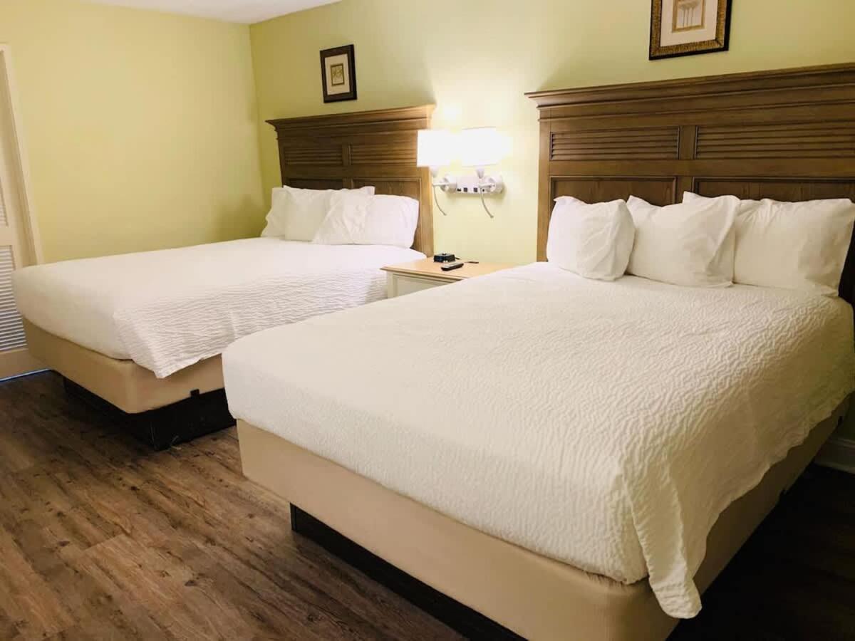 Great Oceanfront Pools Free Tickets S118