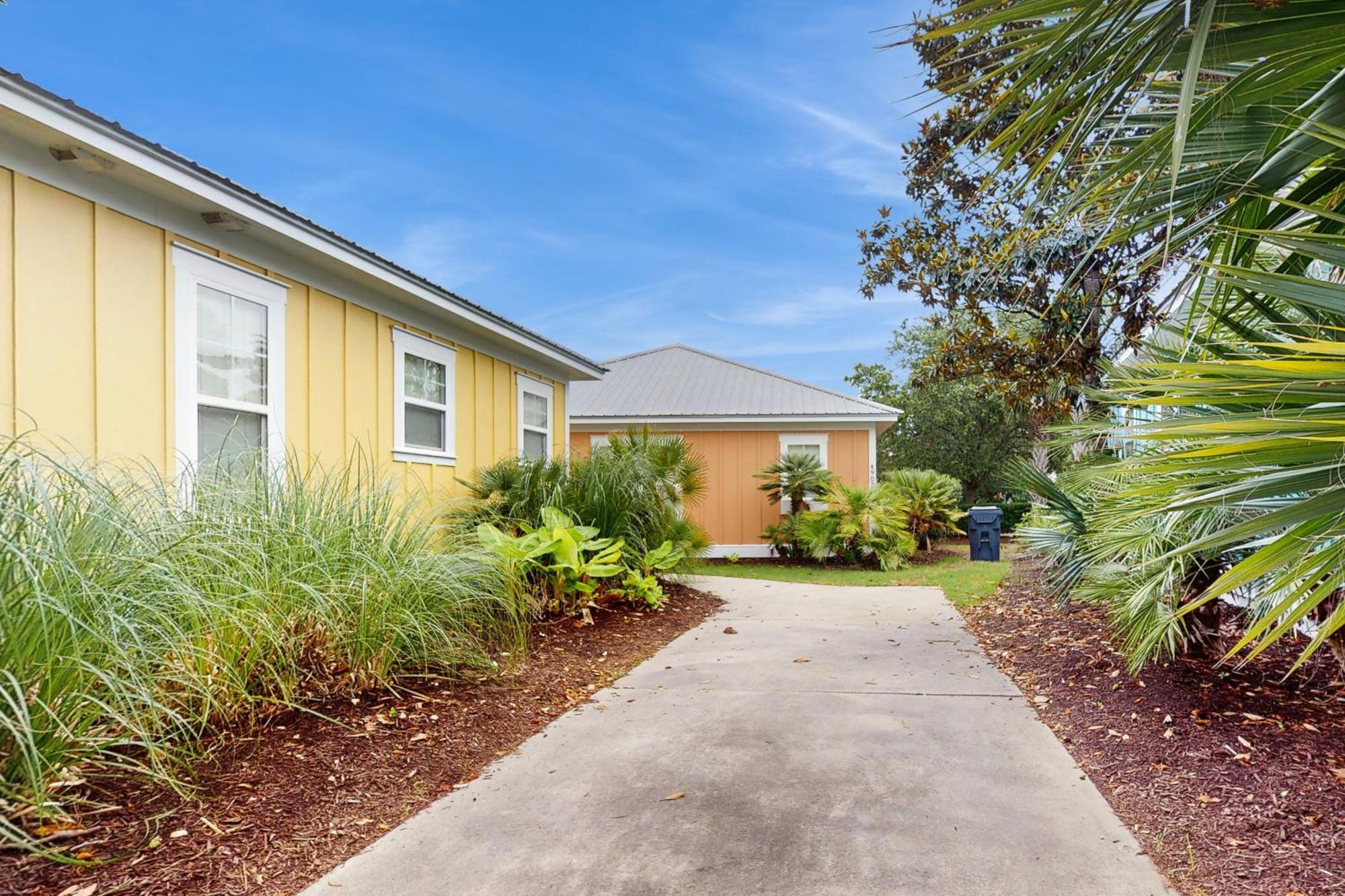 Cinzia Lane Holiday home