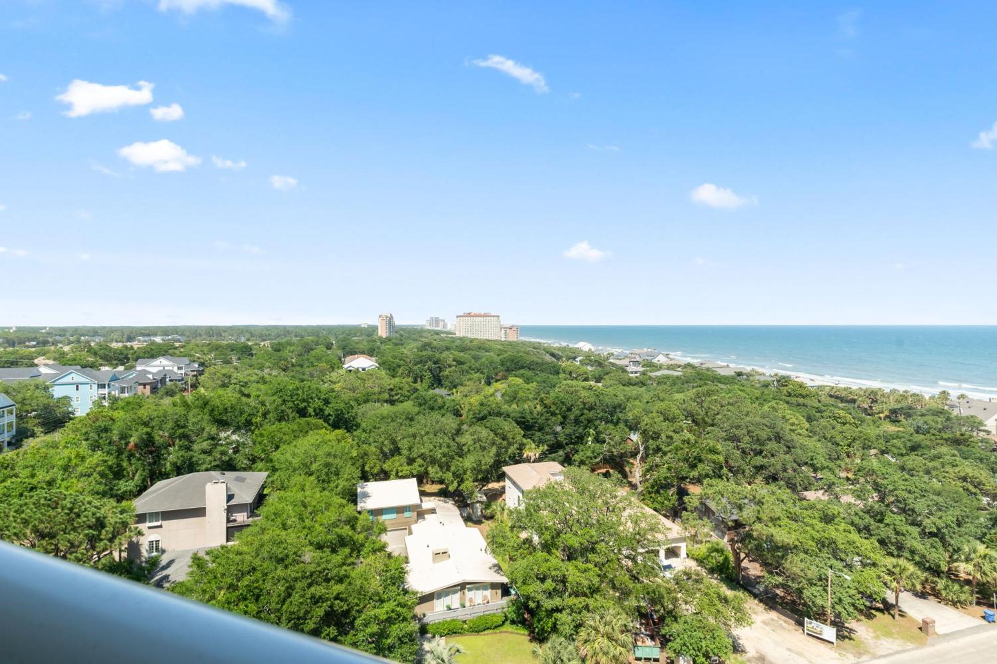 Spacious Luxurious 2b2b Ocean View Sleeps 8 * Myrtle Beach