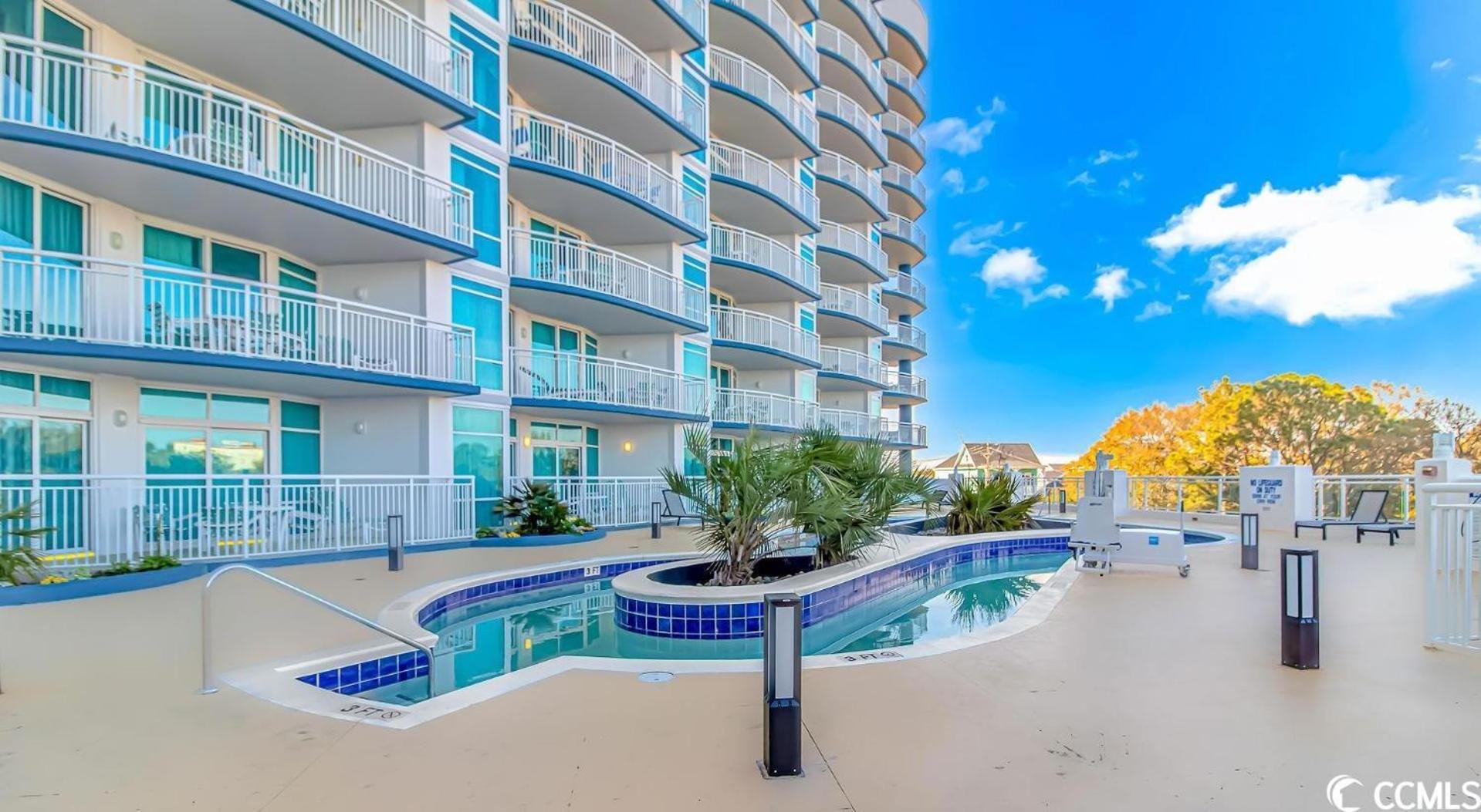 Spacious Luxurious 2b2b Ocean View Sleeps 8