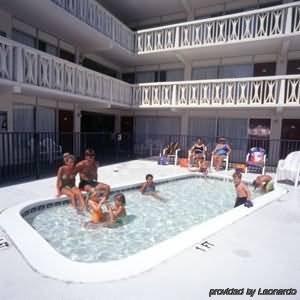 Oceanfront Viking Motel *