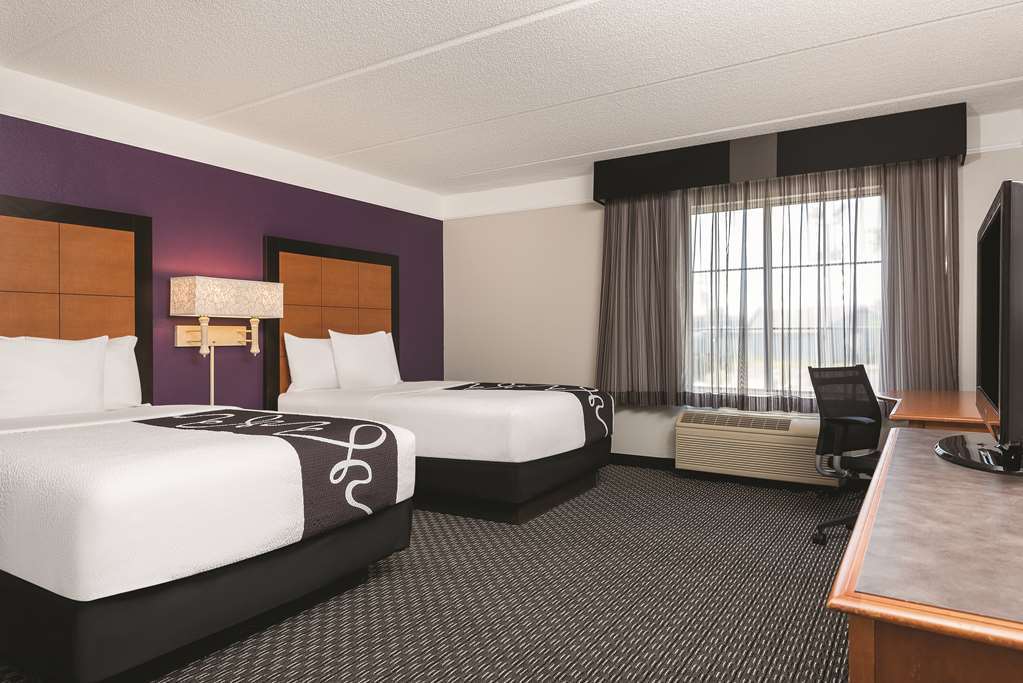 La Quinta By Wyndham Myrtle Broadway Area