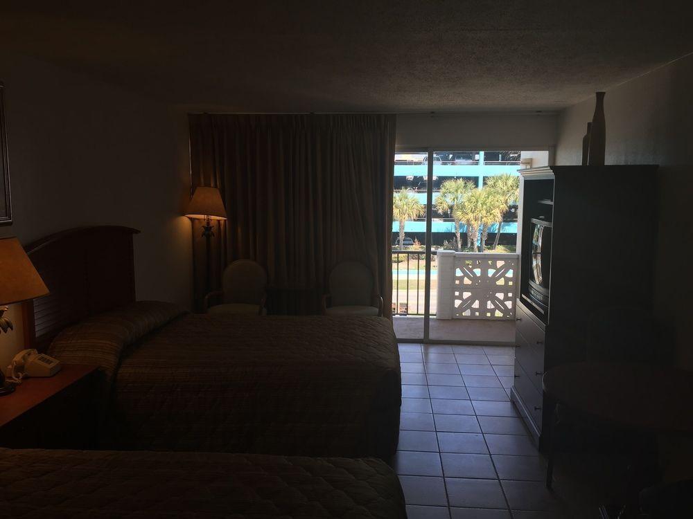 Hotel Wave Rider 4*