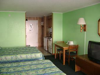 Motel Sea Hawk Oceanfront 2*