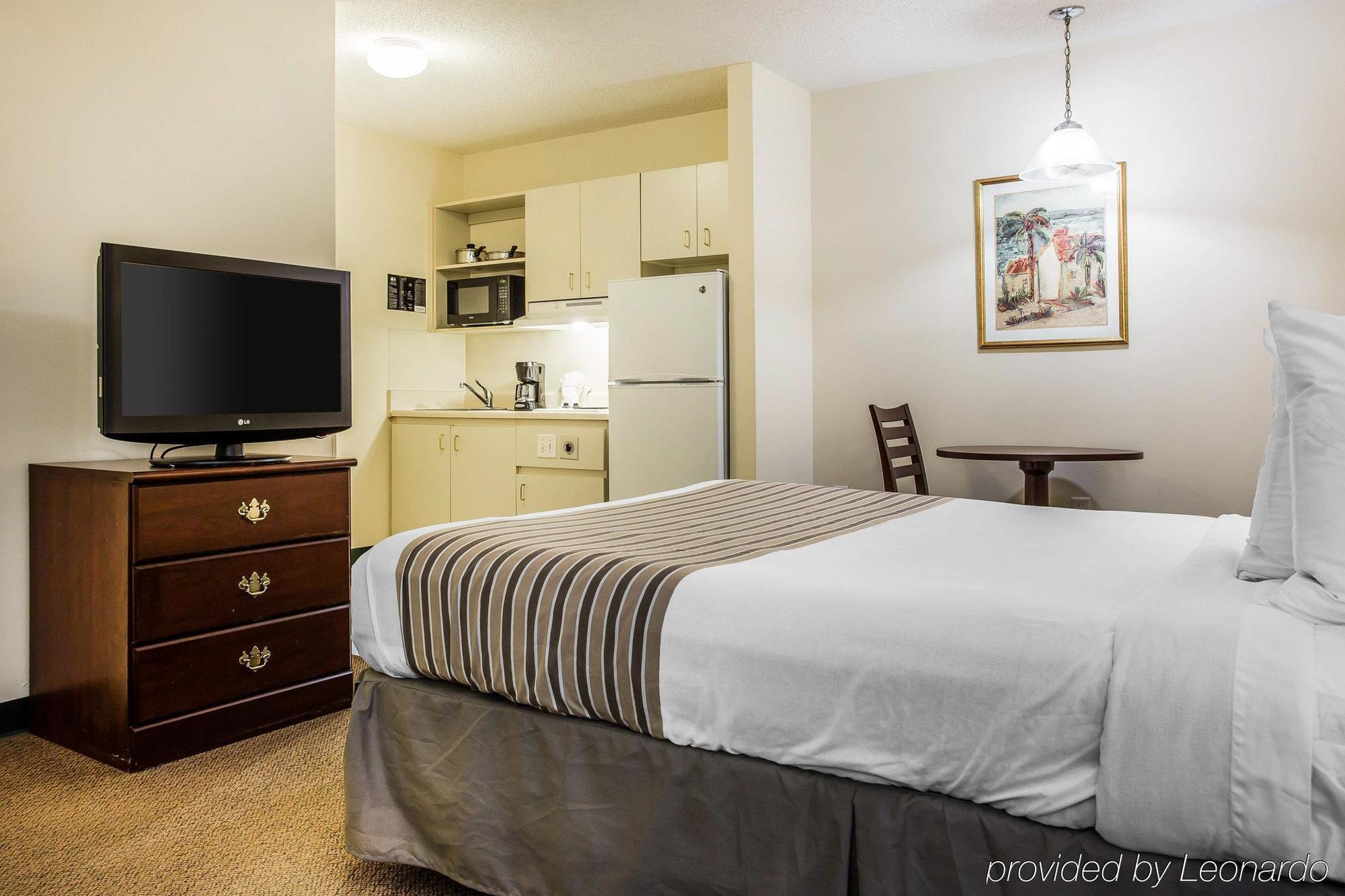 Hotel 6 Myrtle Beach, Sc 2*
