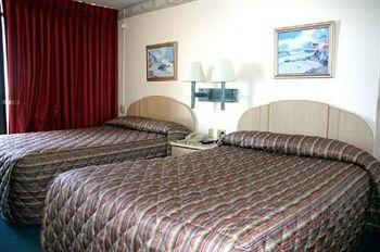 Sands Ocean Club Resort 3*