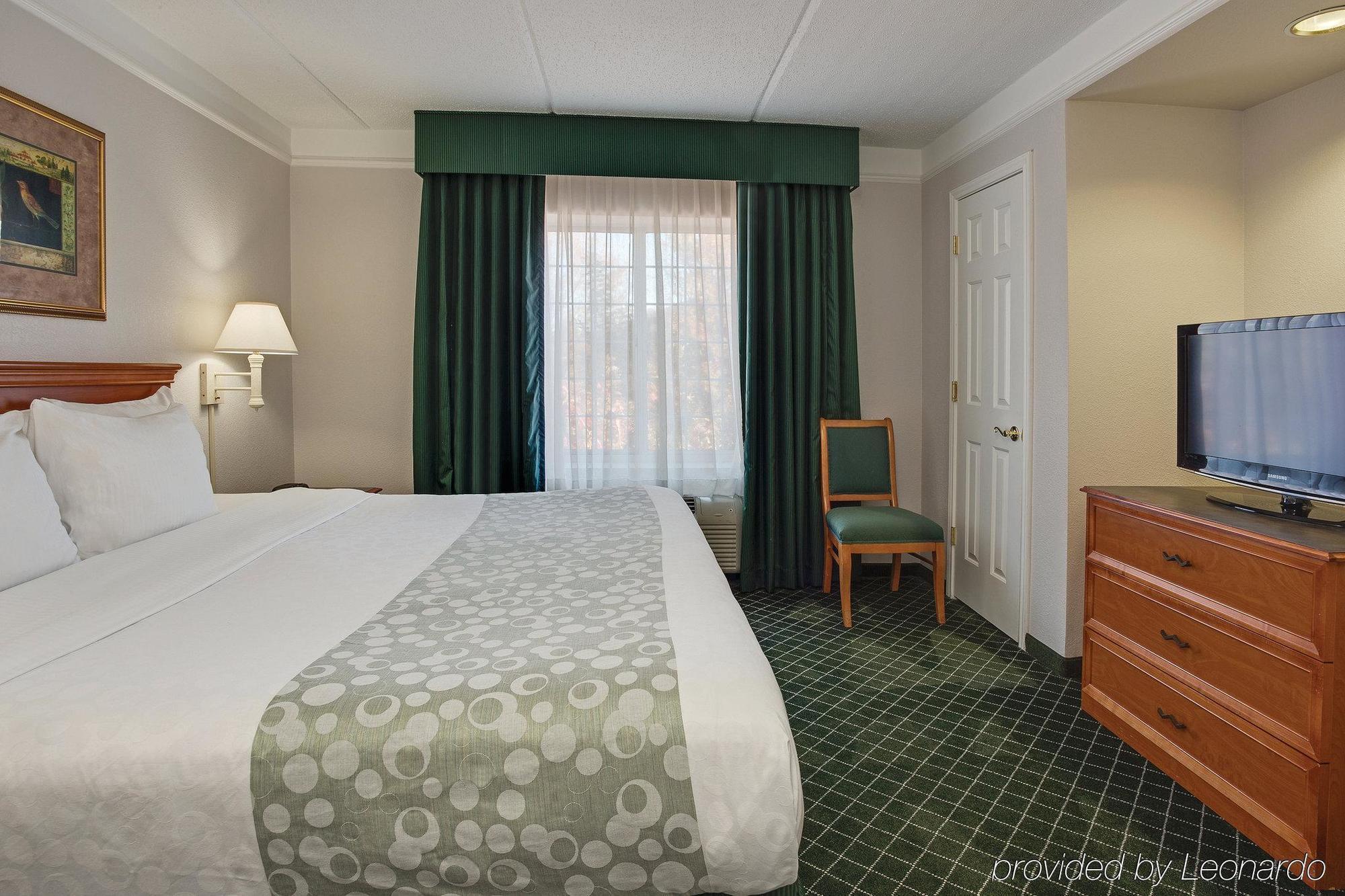 La Quinta By Wyndham Myrtle Broadway Area Hotel
