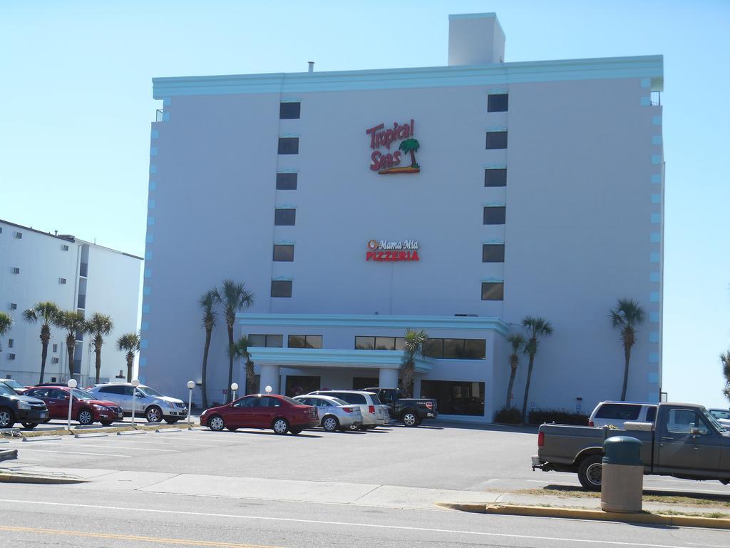 Tropical Seas Hotel