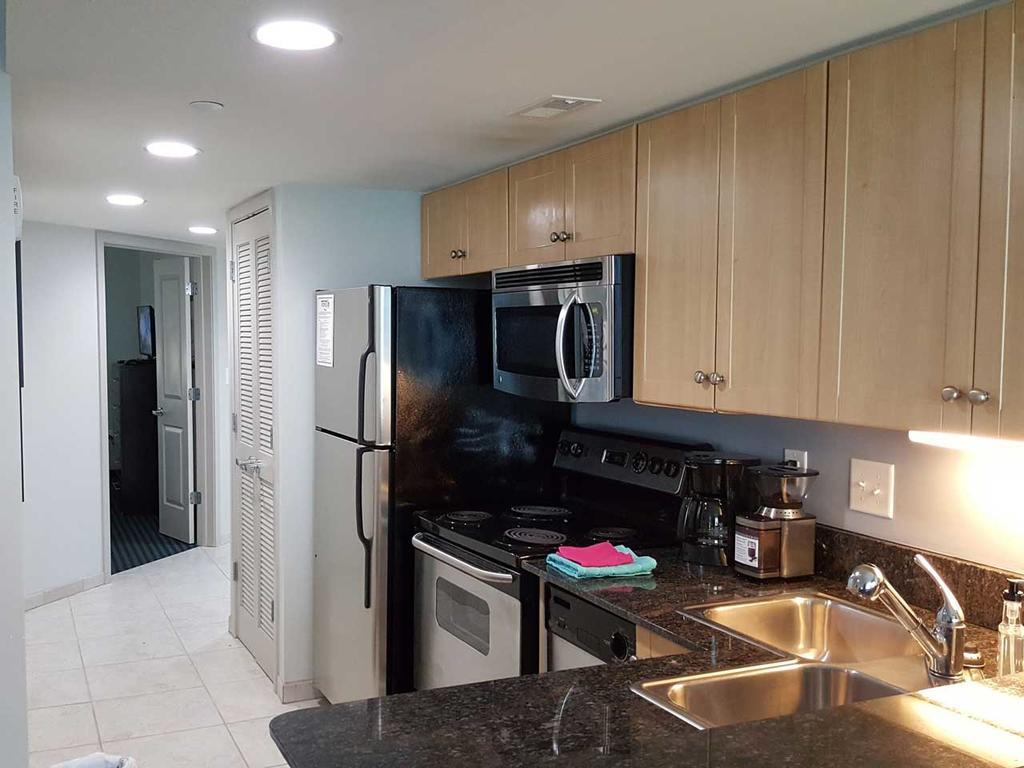 Remodeled Direct Oceanfront, Amazing Views Modern! *
