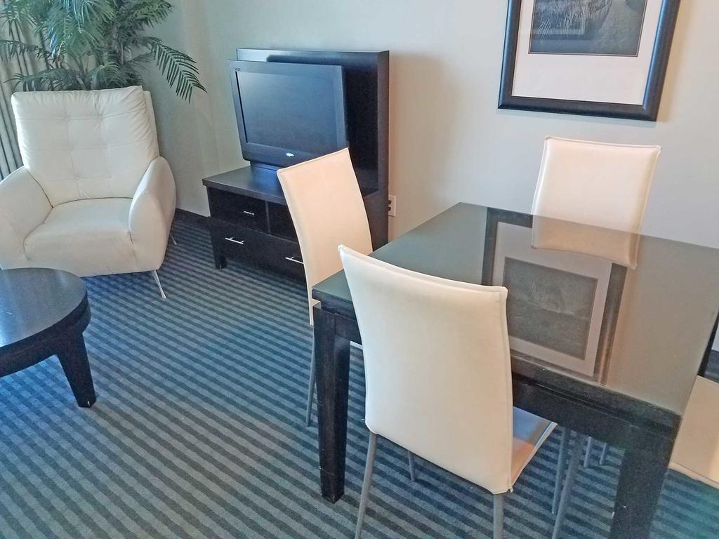 Floormodern Building, Pools Direct Oceanfront Myrtle Beach