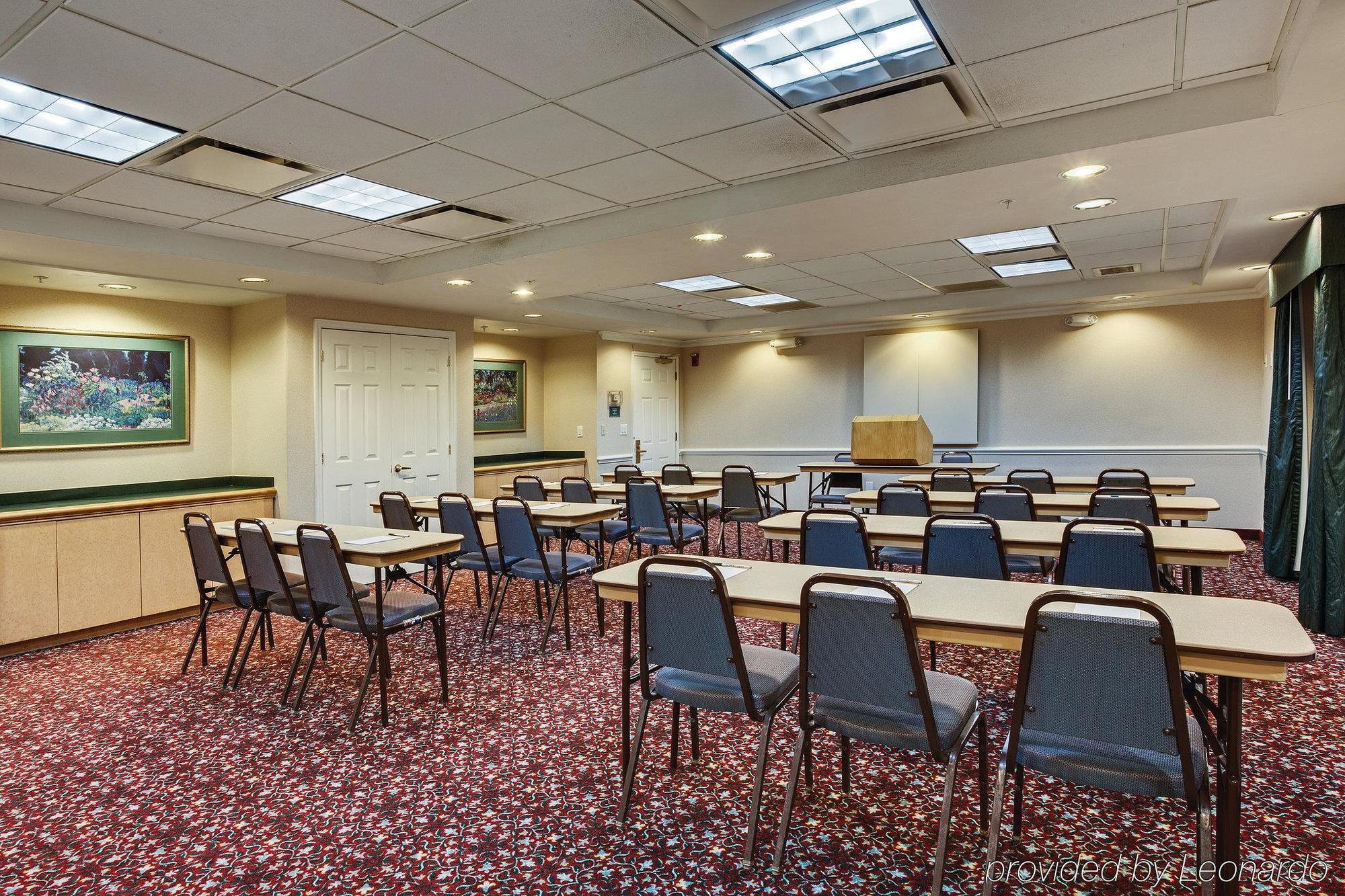 Hotel La Quinta By Wyndham Myrtle Broadway Area