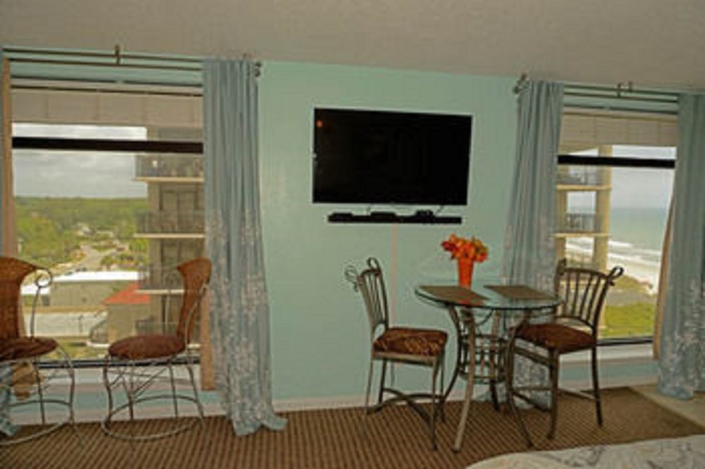 Resort Colony 3*