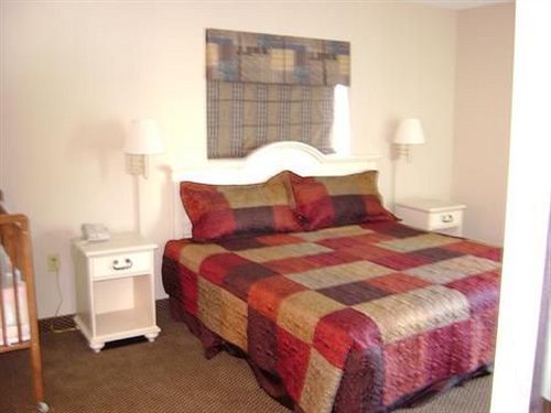Sea Hawk Oceanfront 2*