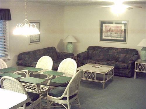 Country Club Resort 3*