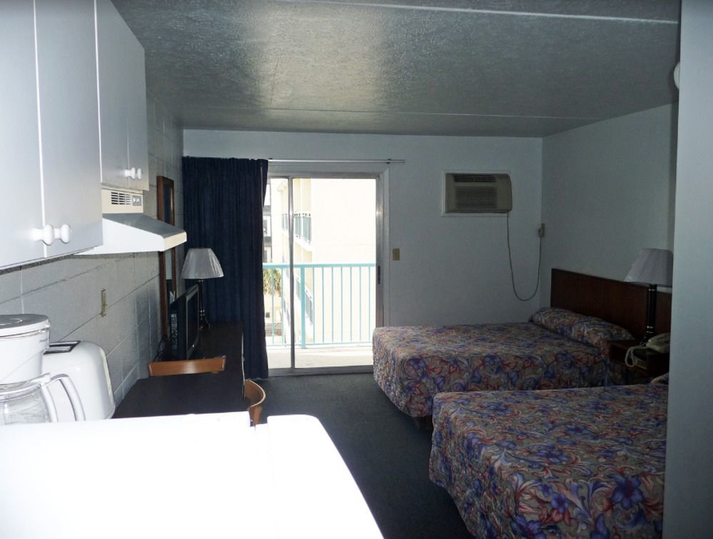 Southern Breeze Ocean Front Hotel Myrtle Beach