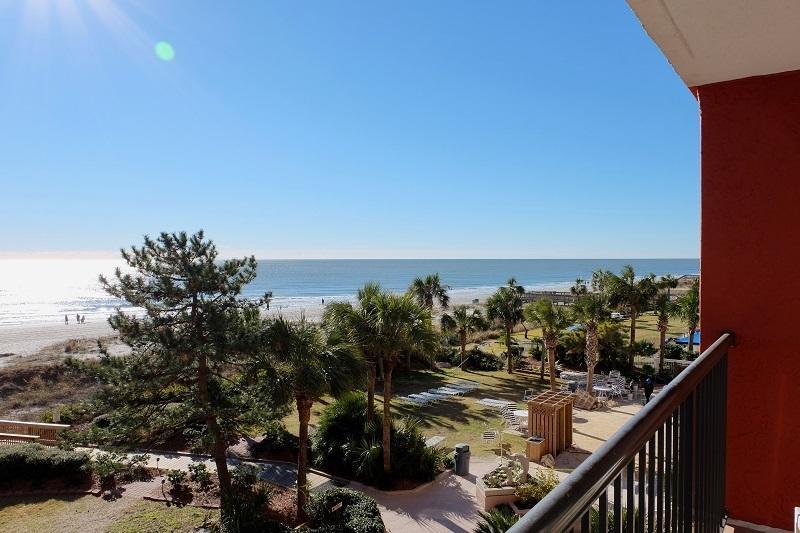 Beach Colony Ocean Front Executive Apartment