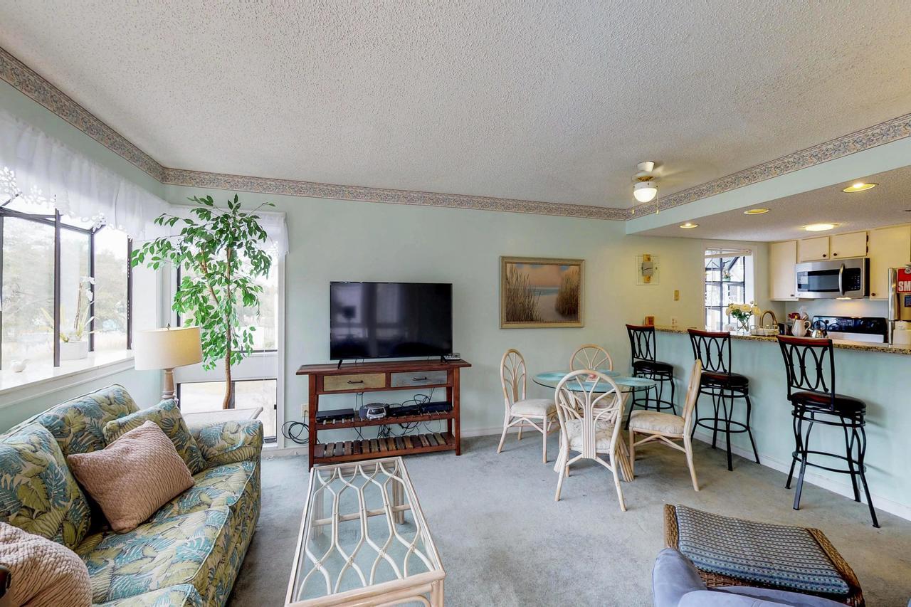 Hotel Arcadian Dunes 18-272 Myrtle Beach