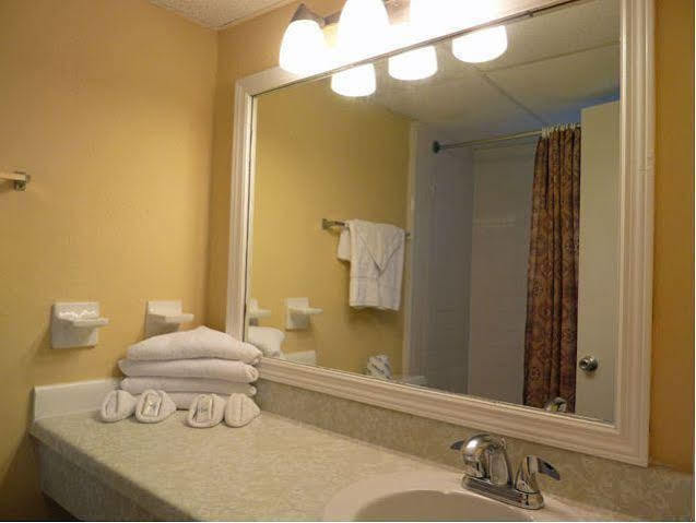 Ocean Breeze Motel