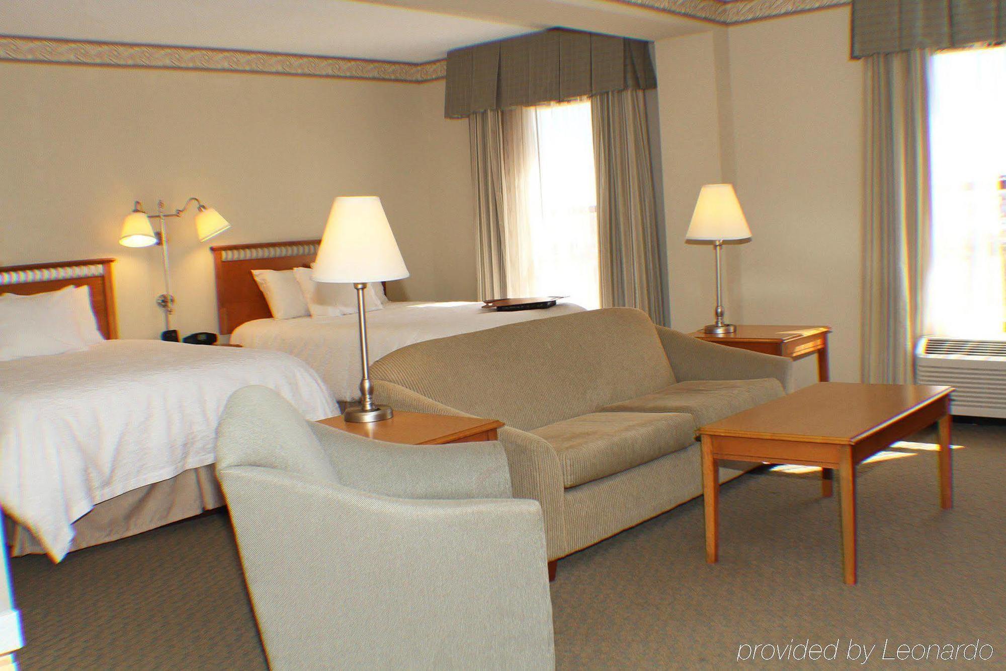 Hampton Myrtle West Hotel