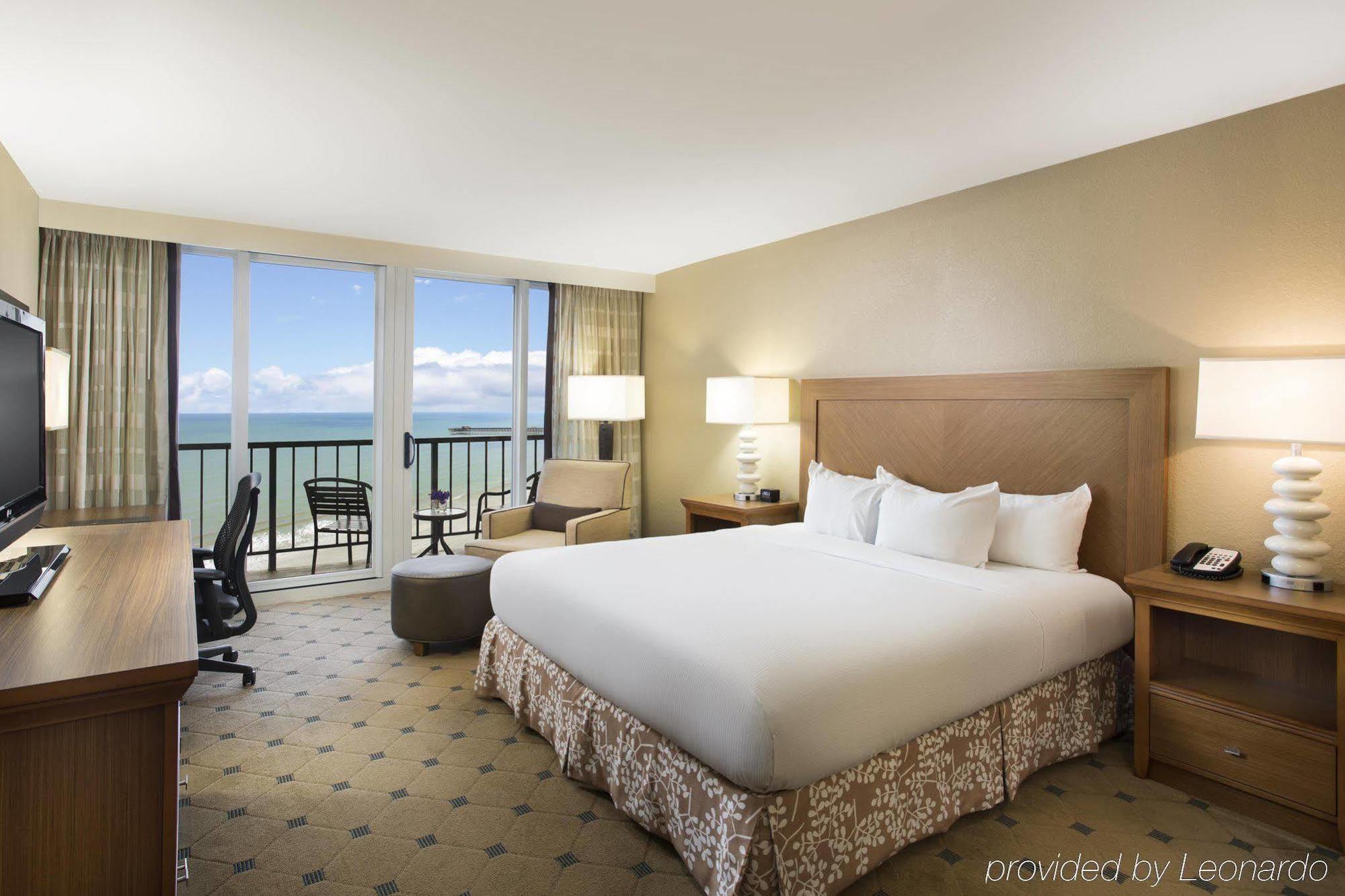 Royale Palms Resort 4*