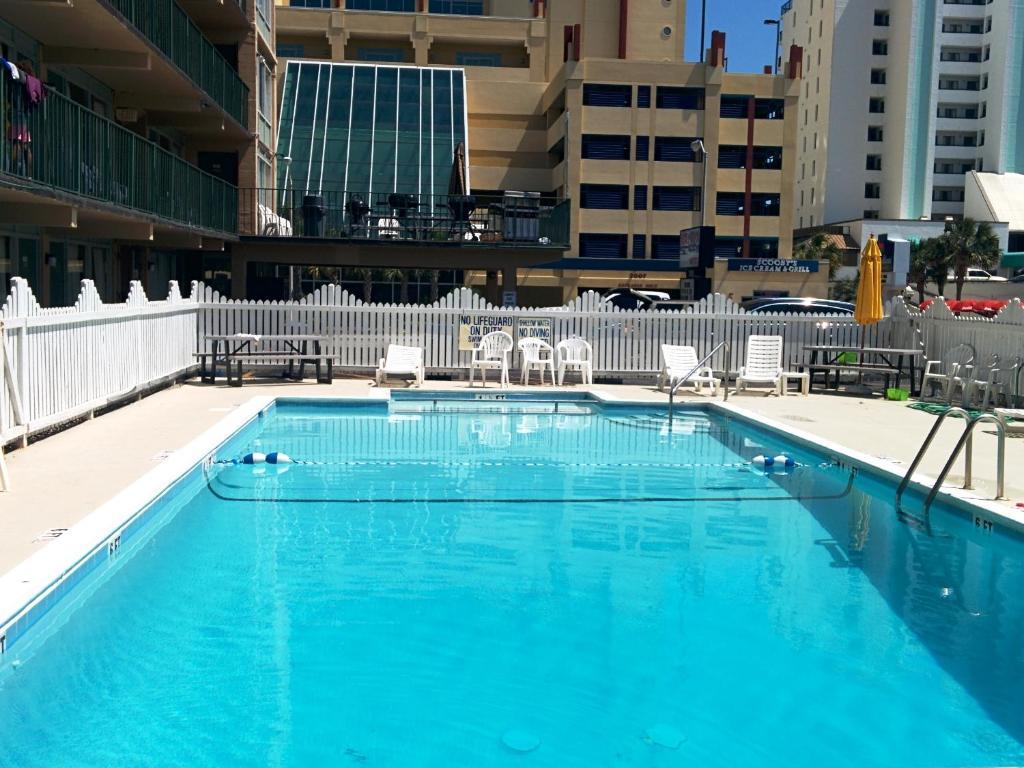 Ocean Breeze Motel 2*