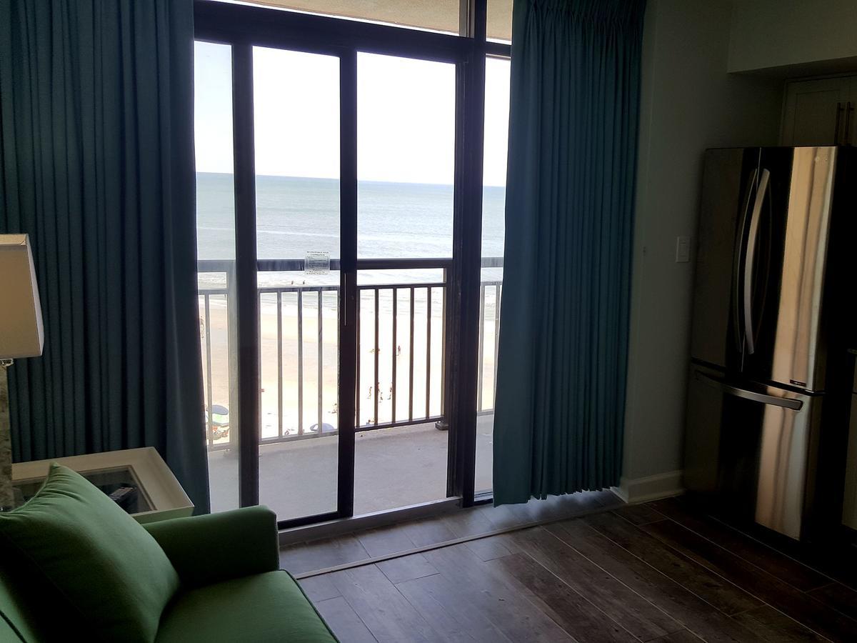 Aparthotel Newly Remodeled Ocean Front Penthouse Myrtle Beach