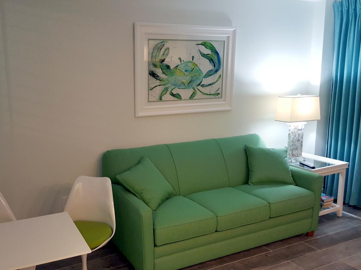 Newly Remodeled Ocean Front Penthouse Aparthotel Myrtle Beach