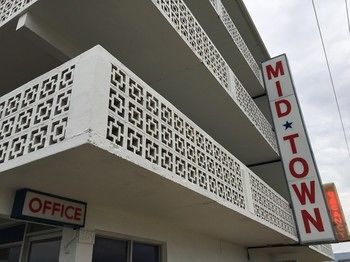 Midtown Hotel