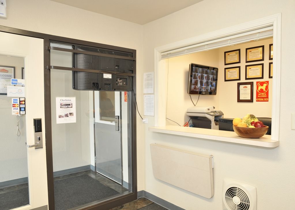 Woodspring Suites Hotel