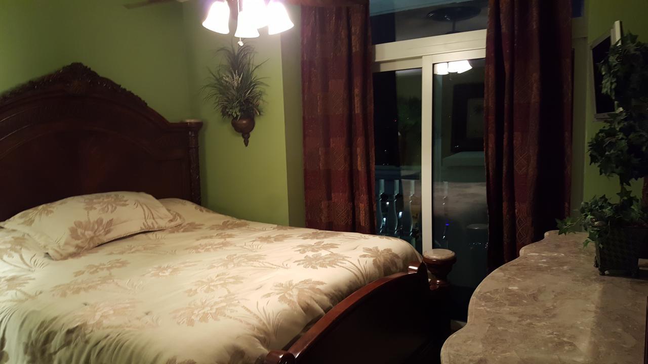 Jeffscondos - 5 Bedroom - Ocean Blue