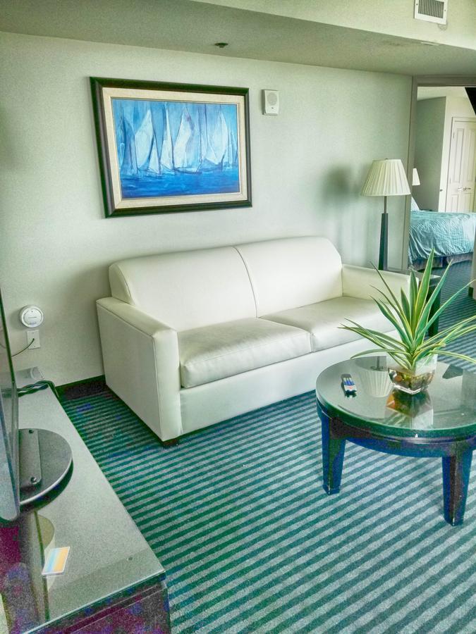 New Amazing Corneramazing Views Honeymoon Suite! Apartment
