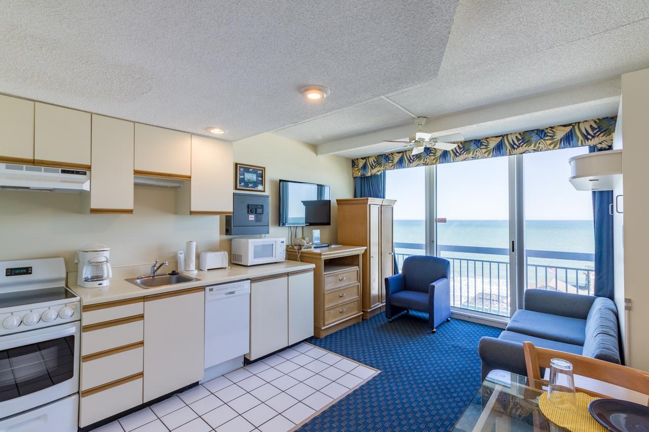 Yachtsman Oceanfront Resort 3*