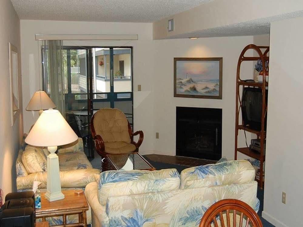 Summer Tree Village Hotel *