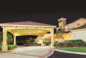 Courtyard By Marriott Myrtle Broadway Hotel 3*