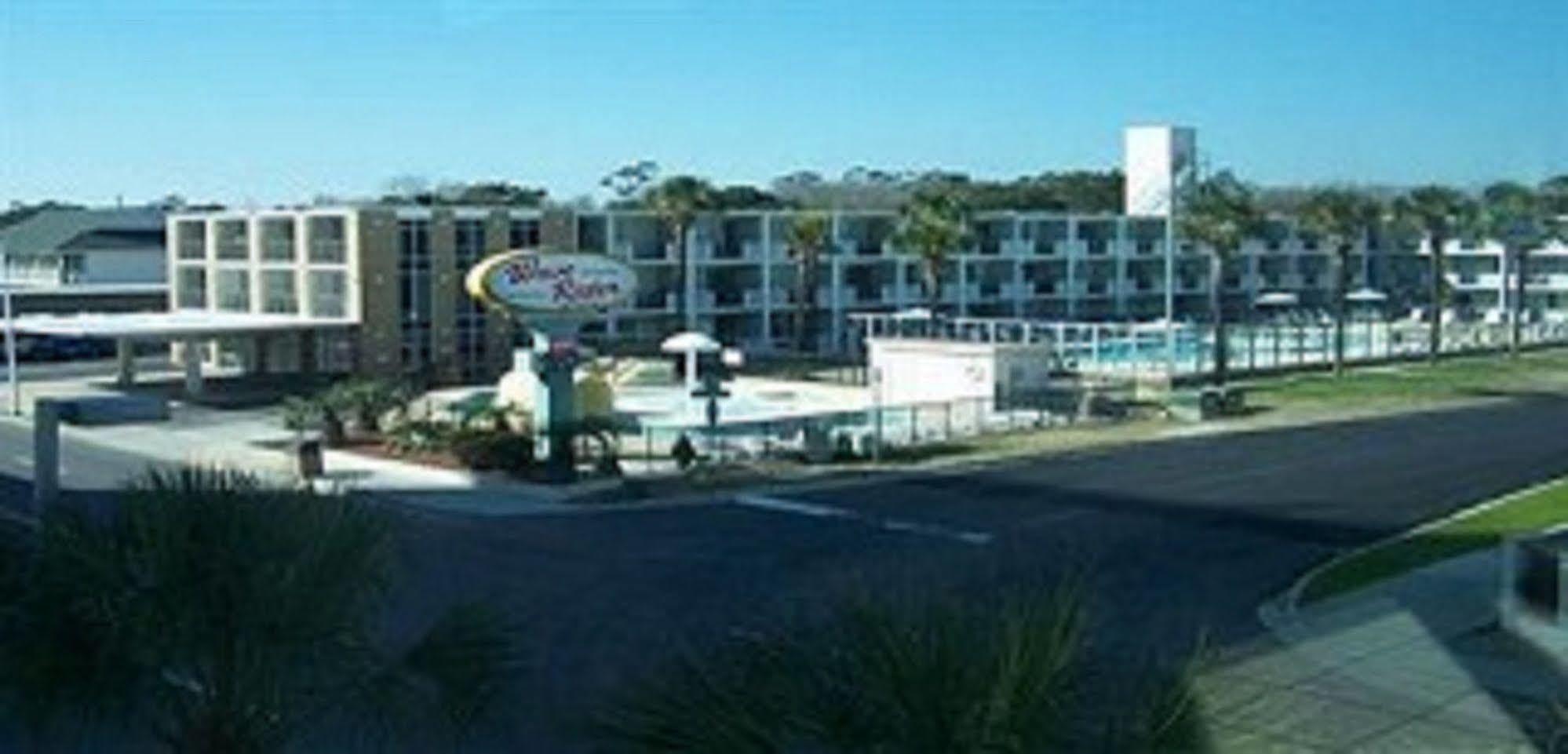 Hotel Wave Rider 4*