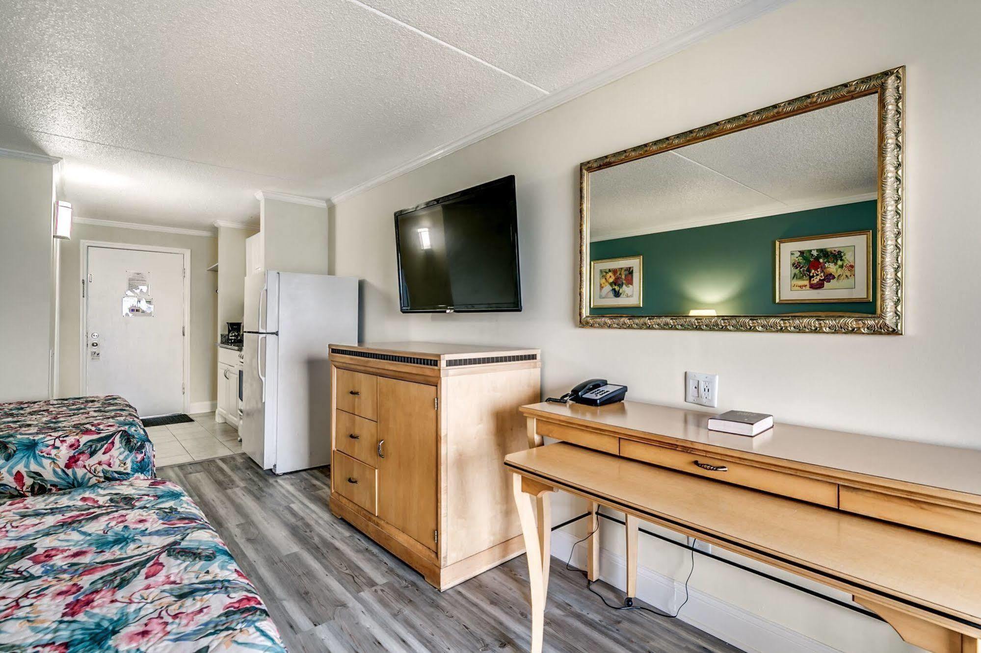 Sea Hawk Oceanfront Motel Myrtle Beach