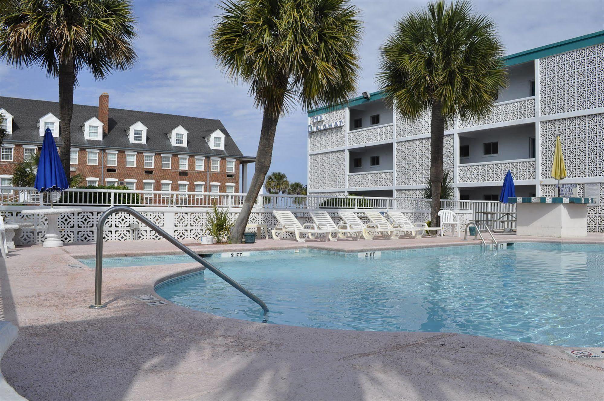 Motel The Diplomat Family 2*