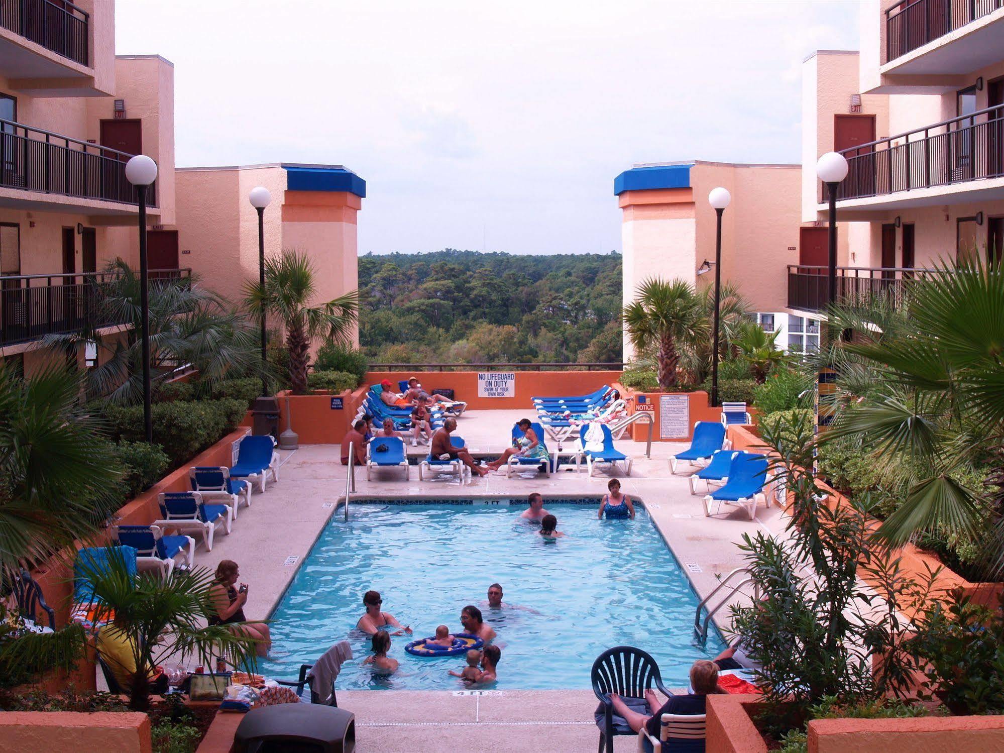 Resort Monterey Bay 3*