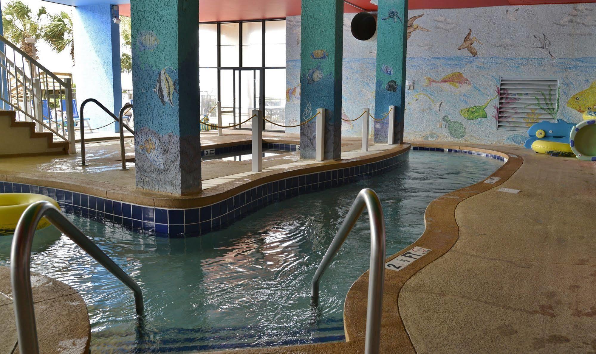 Monterey Bay Resort 3*