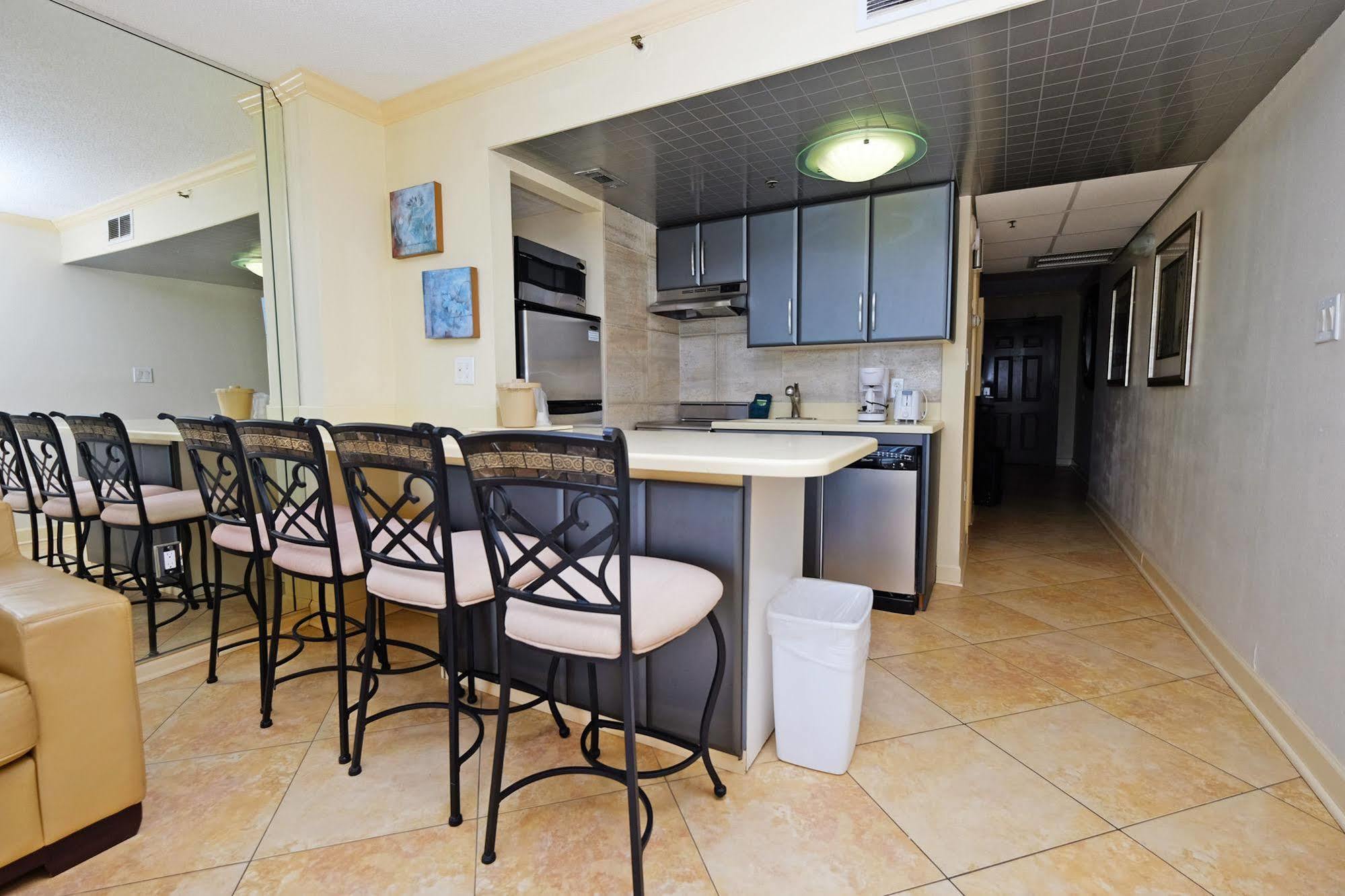 Meridian Plaza By Vacations Hotel
