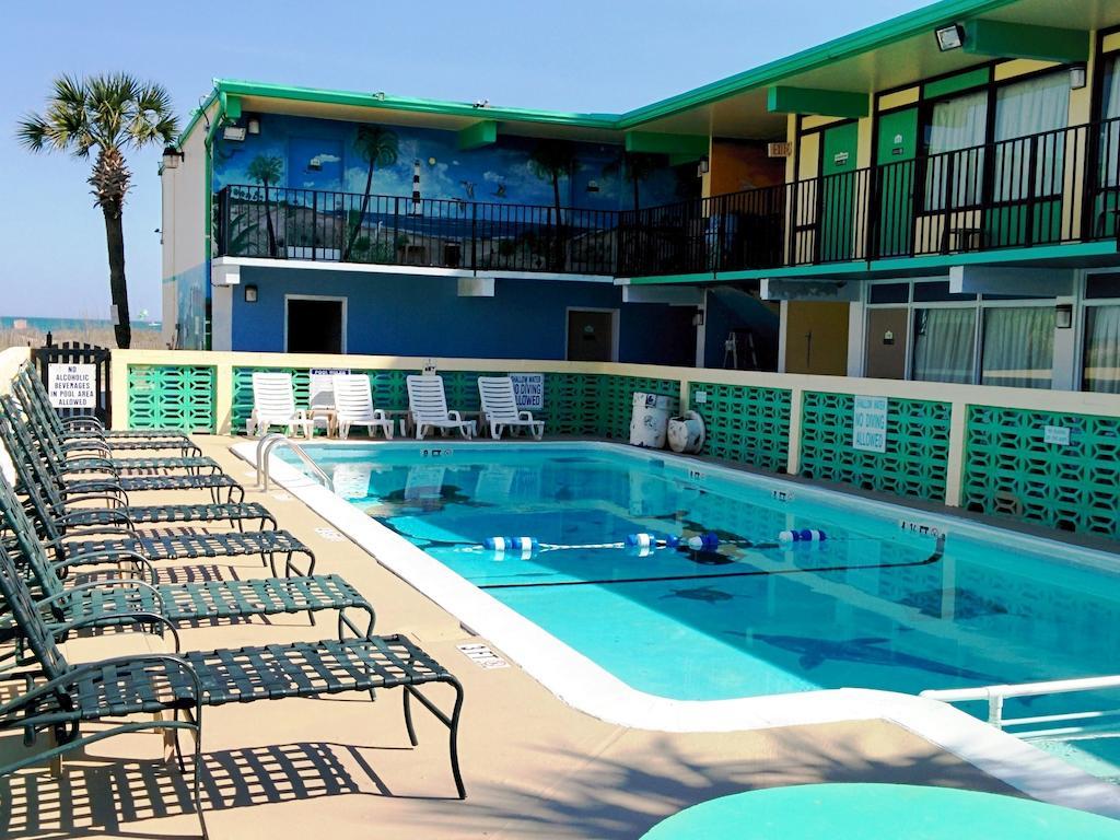 Sea Hawk Oceanfront Motel