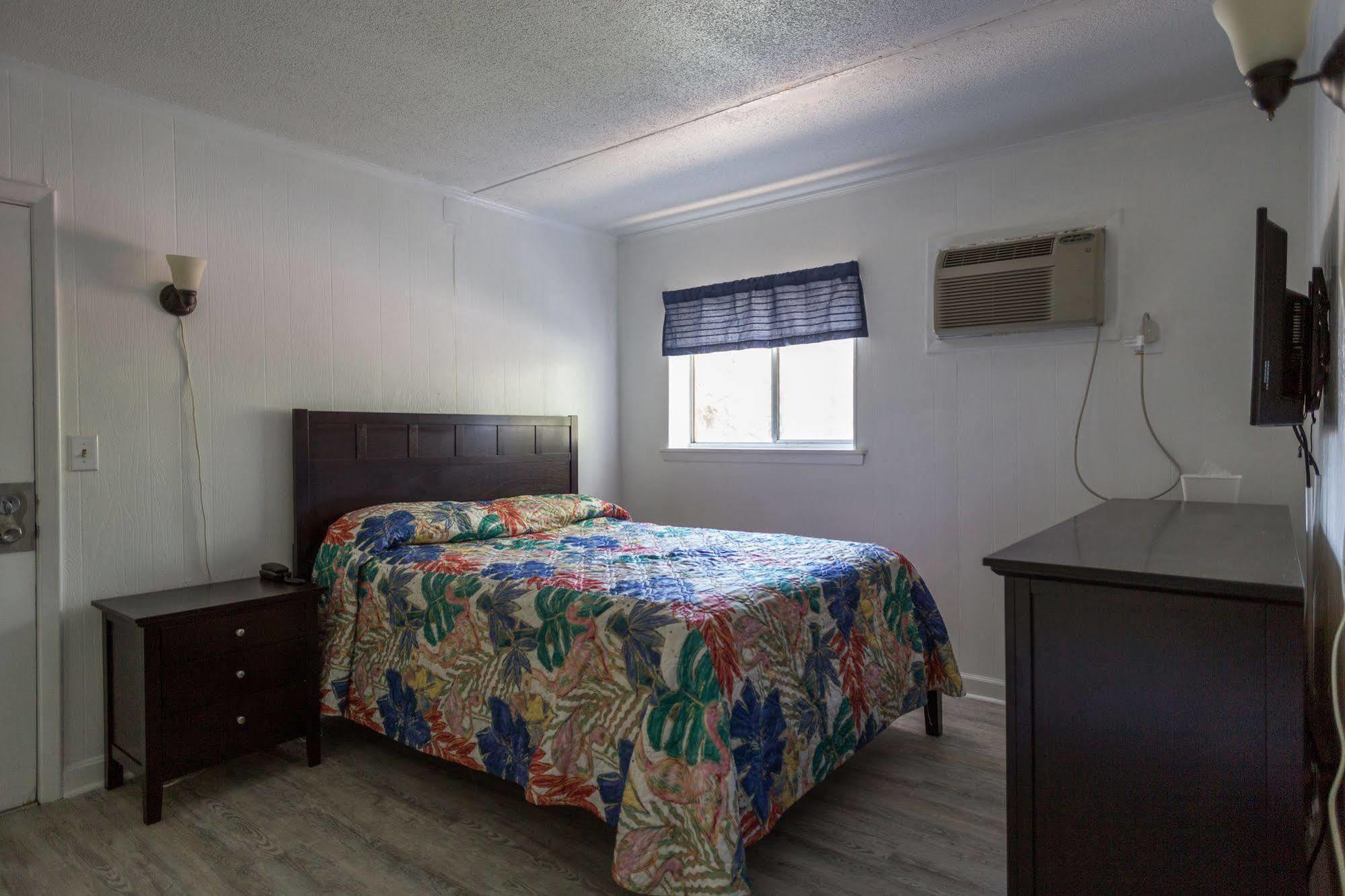 Motel Carolina Tarheel 2*