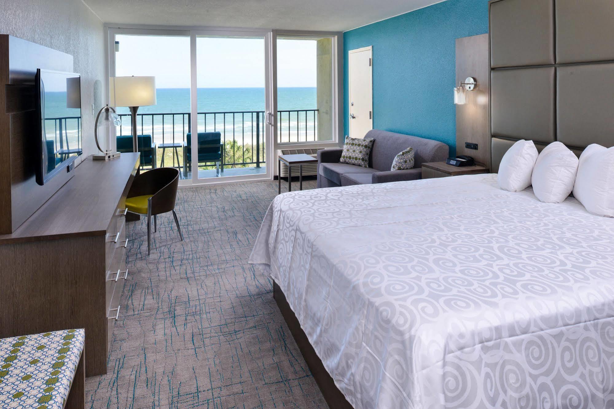 Inn Shores 3*