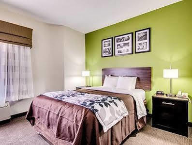 Hotel Sleep Near Outlets
